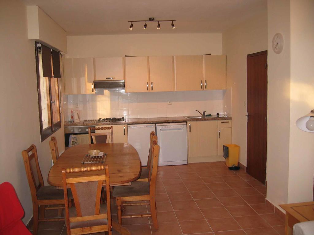 Alpineaccomodation Guillestre Esterno foto